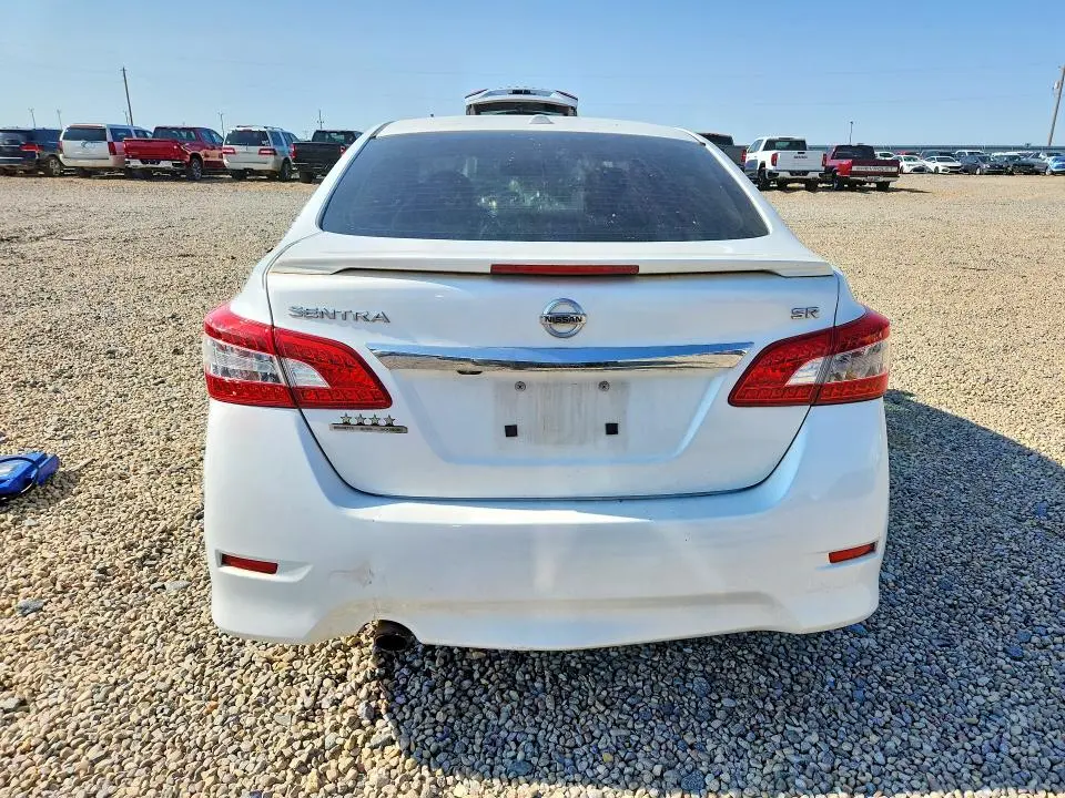 2015 NISSAN SENTRA SR  
