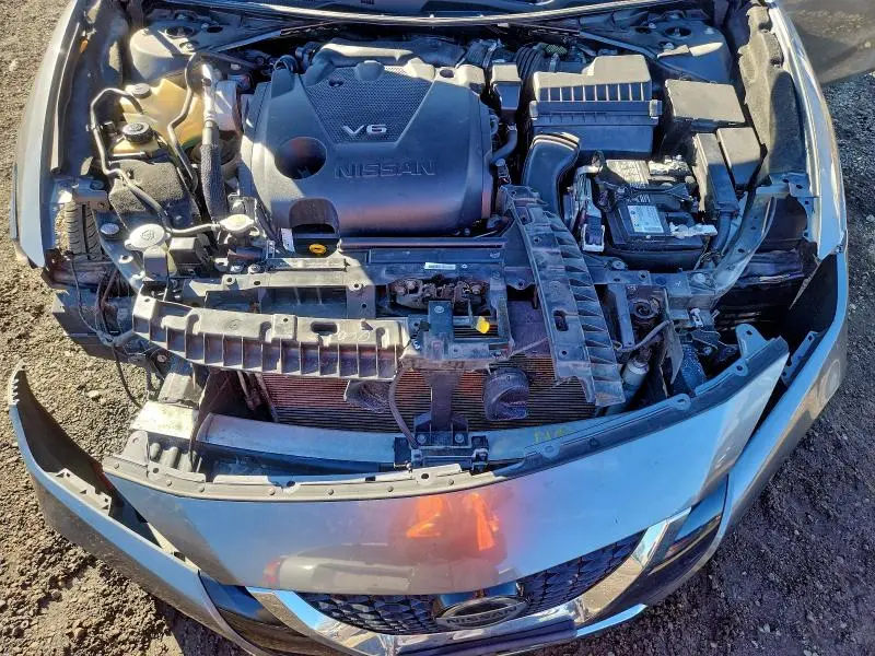 2021 NISSAN MAXIMA SV  