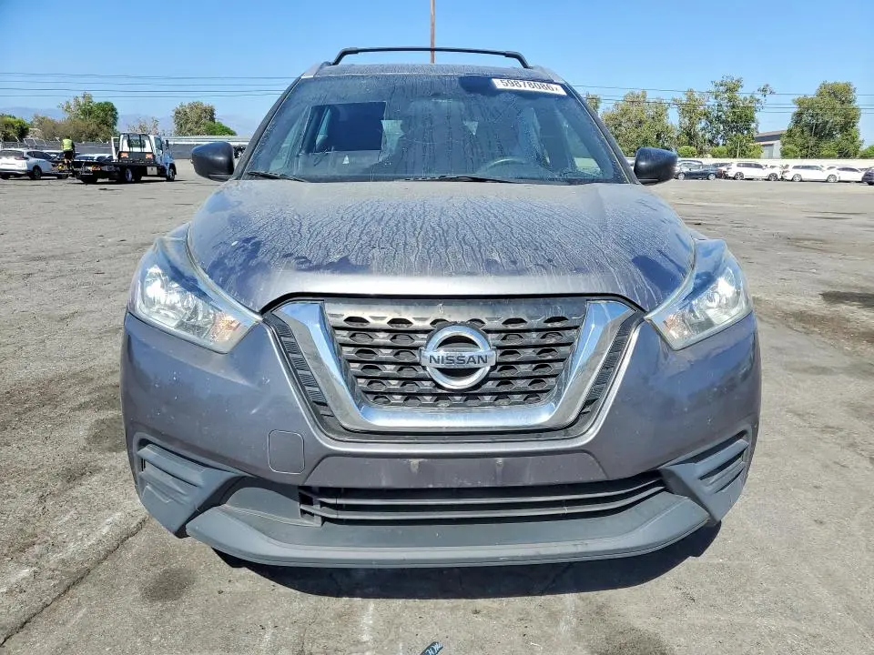 2018 NISSAN KICKS S  
