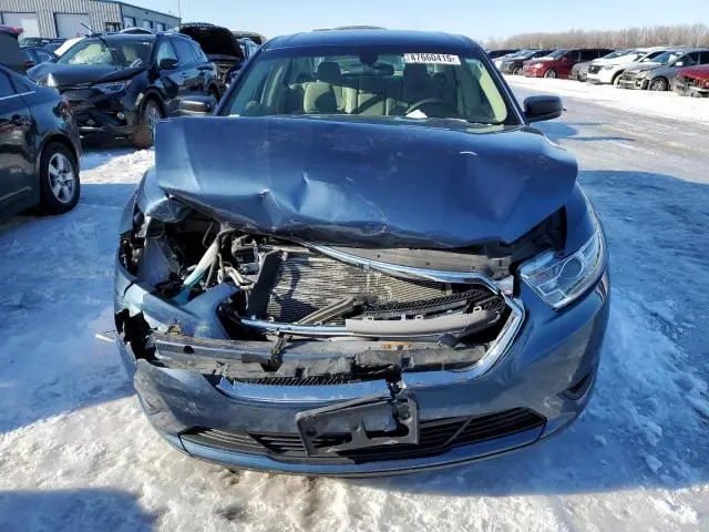 2018 FORD TAURUS SE  