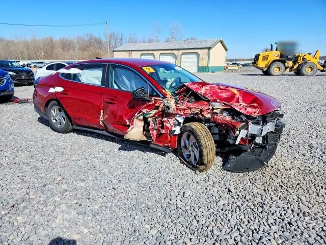 2025 HYUNDAI SONATA SE  