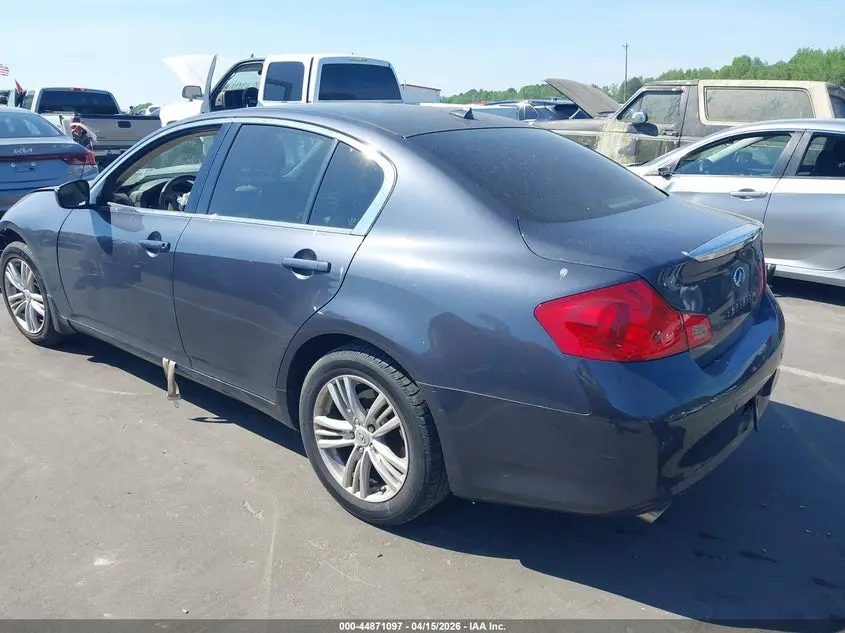 2012 INFINITI G37  