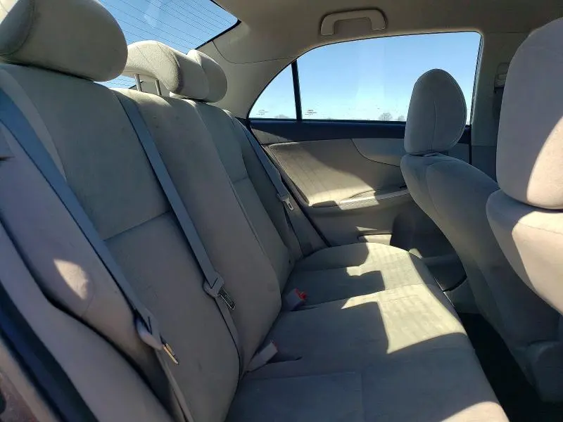 2012 TOYOTA COROLLA LE  