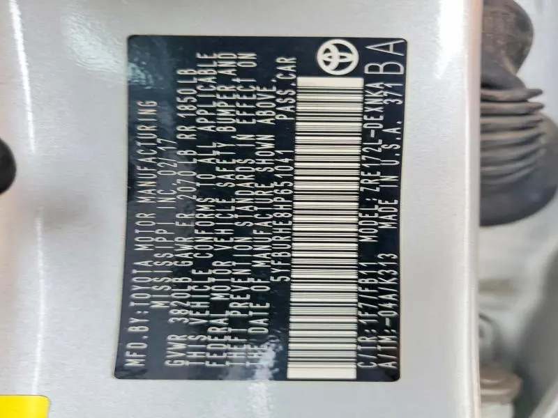 2017 TOYOTA COROLLA LE  