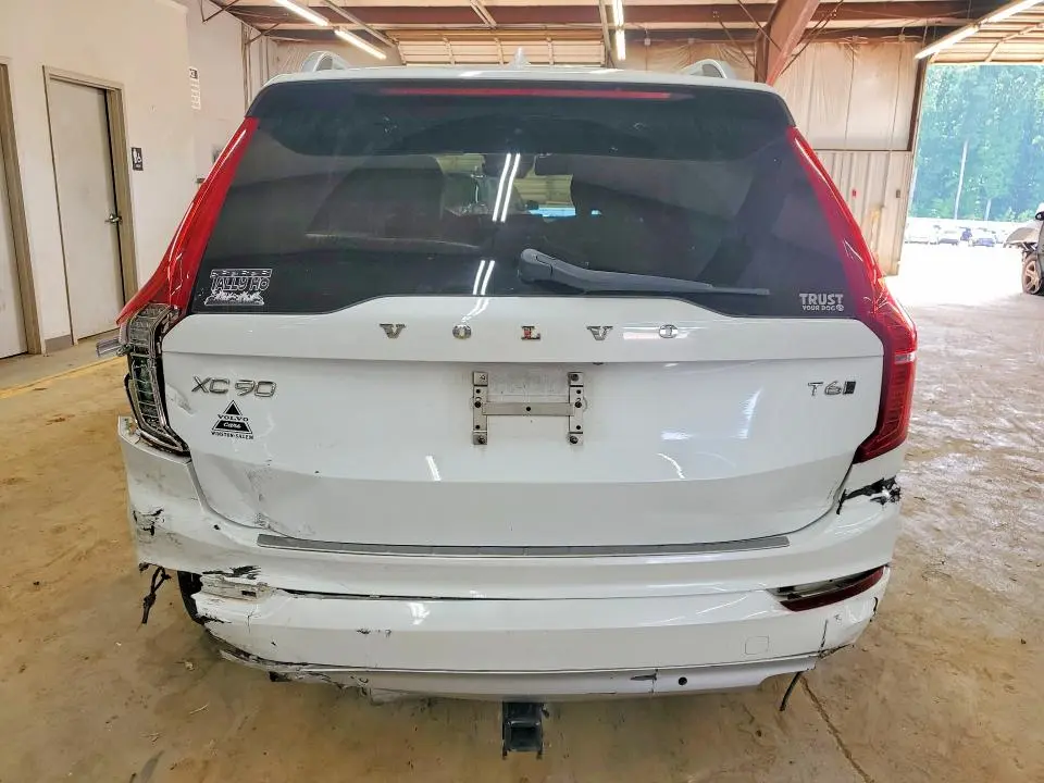 2019 VOLVO XC90 T6 MOMENTUM  