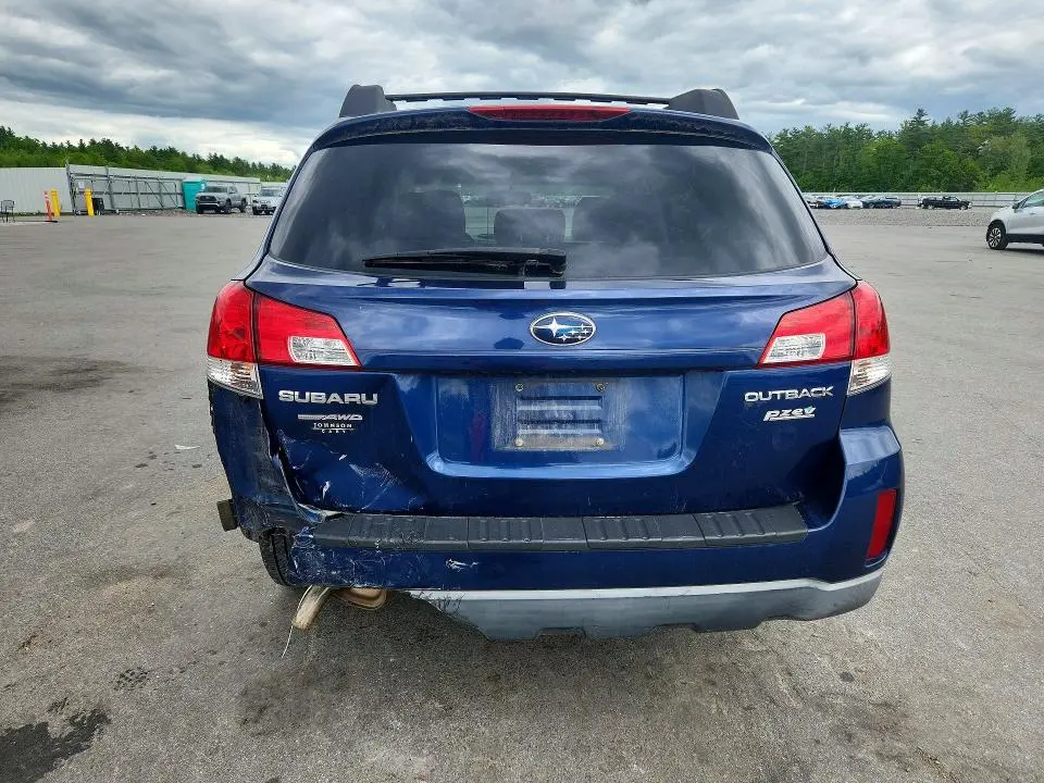 2011 SUBARU OUTBACK 2.5I PREMIUM  