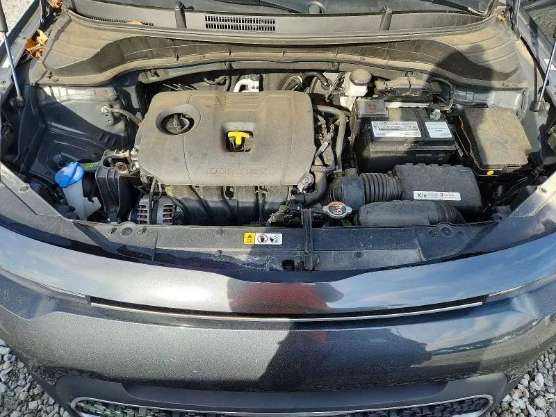2022 KIA SOUL LX  