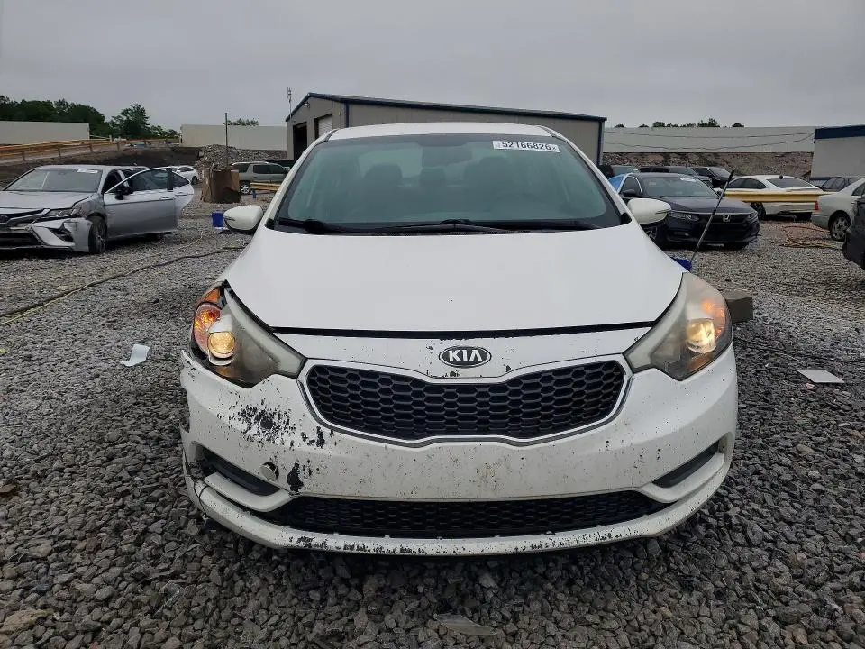 2016 KIA FORTE LX  