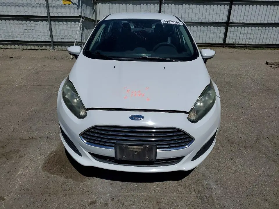 2015 FORD FIESTA SE  