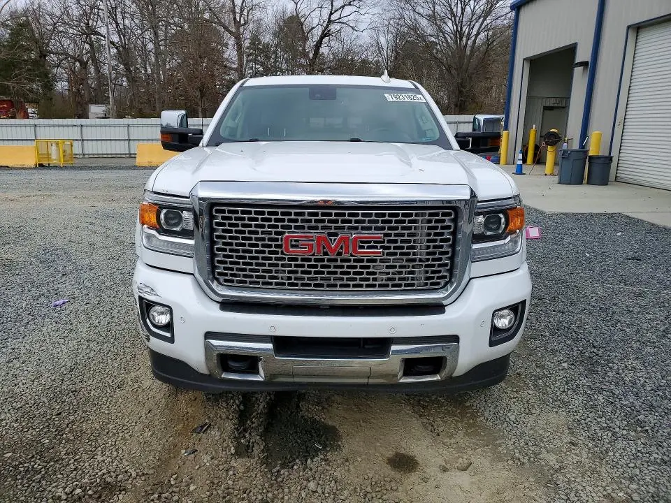 2016 GMC SIERRA K2500 DENALI  