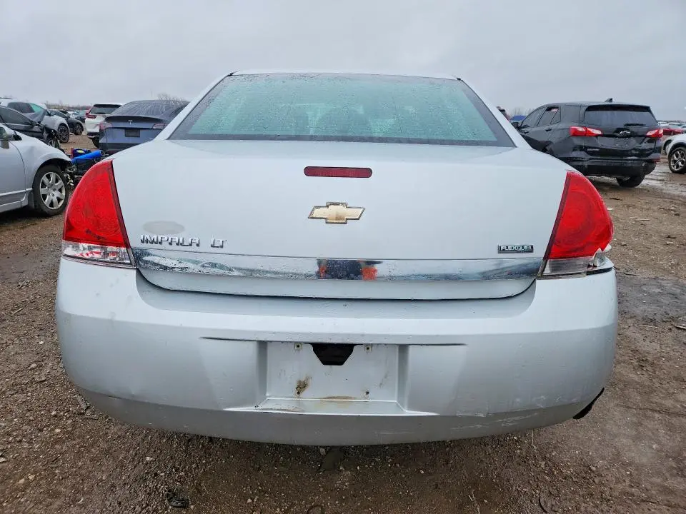 2011 CHEVROLET IMPALA LT  