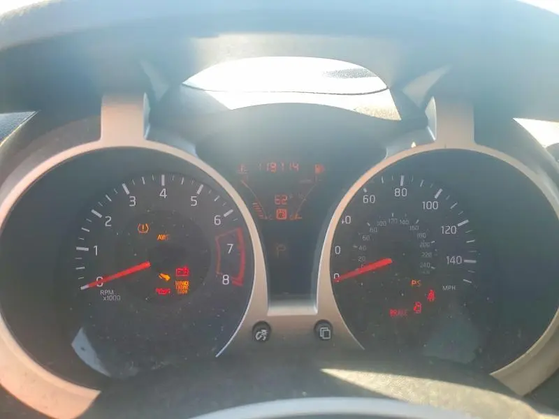 2013 NISSAN JUKE S  
