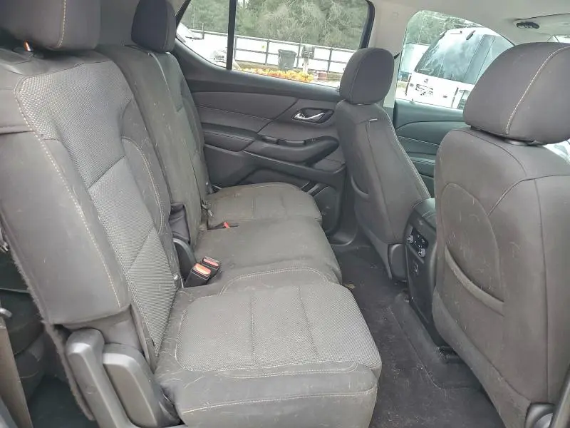 2020 CHEVROLET TRAVERSE LT  