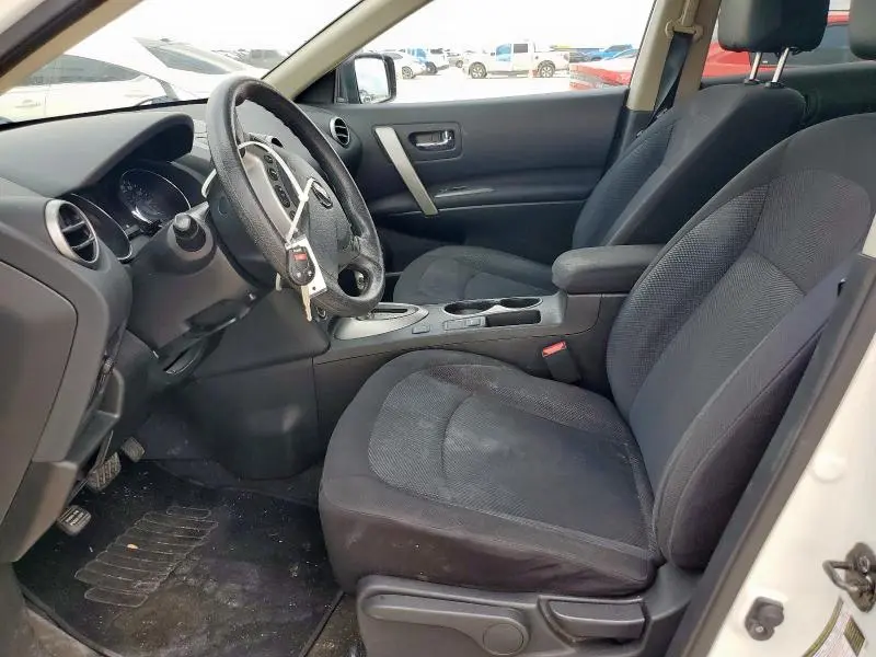 2015 NISSAN ROGUE SELECT S  