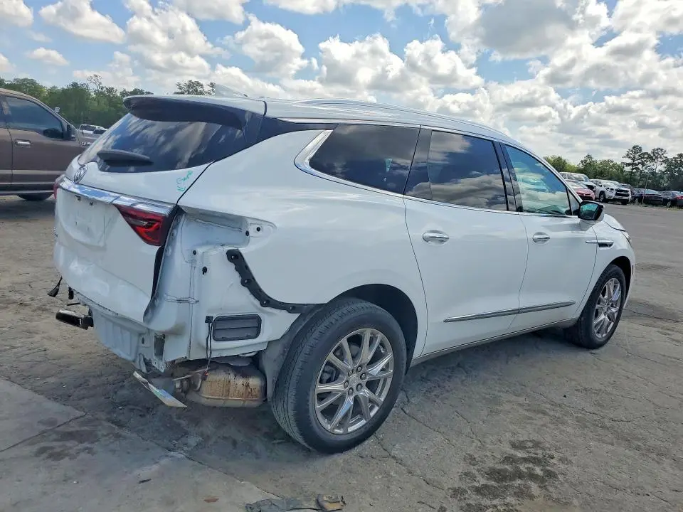 2022 BUICK ENCLAVE ESSENCE  