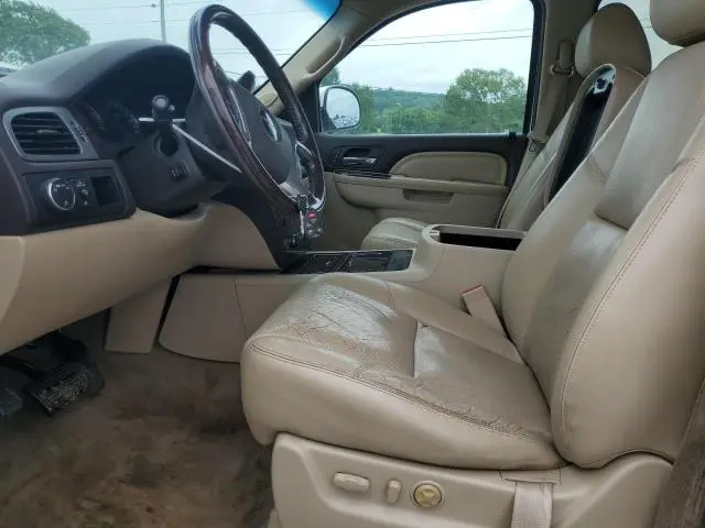 2011 GMC YUKON XL DENALI  
