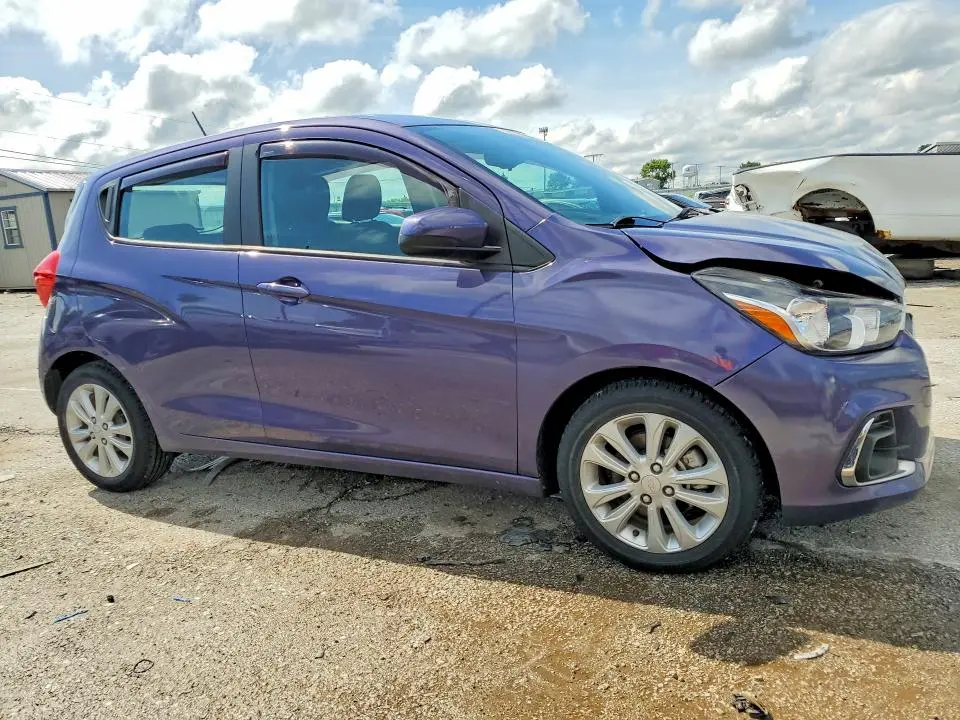 2017 CHEVROLET SPARK 1LT  