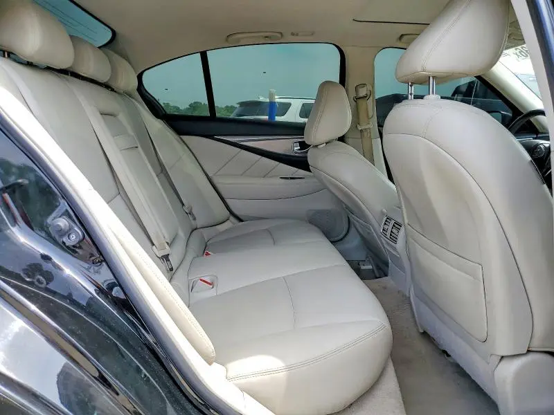 2015 INFINITI Q50 PREMIUM  
