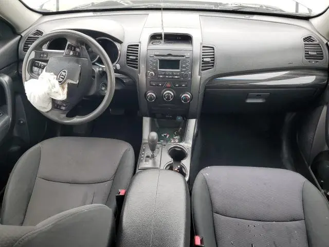 2013 KIA SORENTO LX  