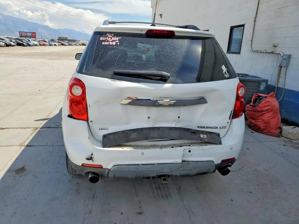 2011 CHEVROLET EQUINOX LTZ  