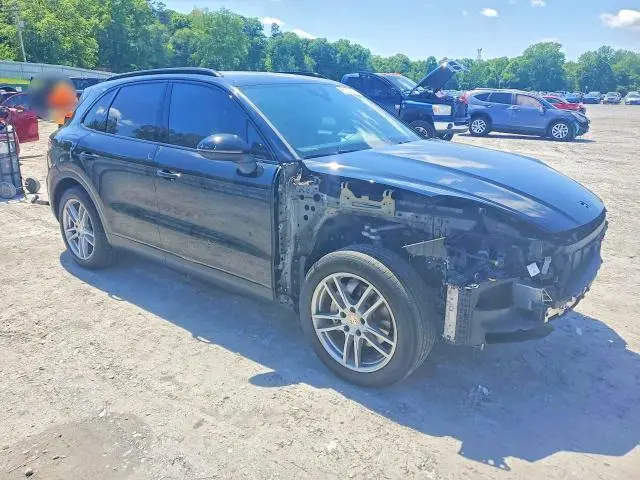 2019 PORSCHE CAYENNE   