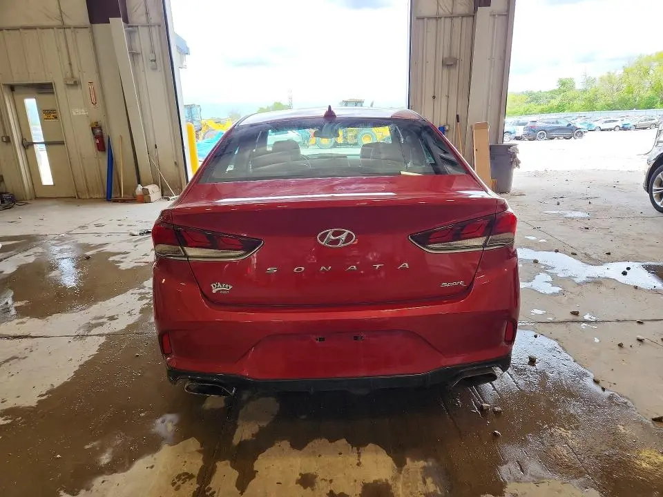 2018 HYUNDAI SONATA SPORT  