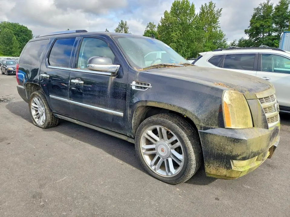 2012 CADILLAC ESCALADE PLATINUM  