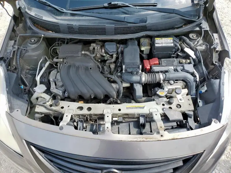 2013 NISSAN VERSA S  