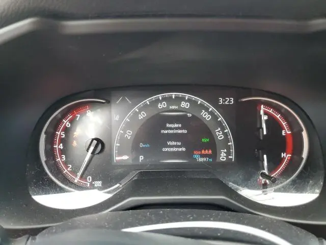 2025 TOYOTA RAV4 XLE  