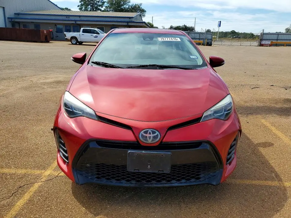 2017 TOYOTA COROLLA SE  