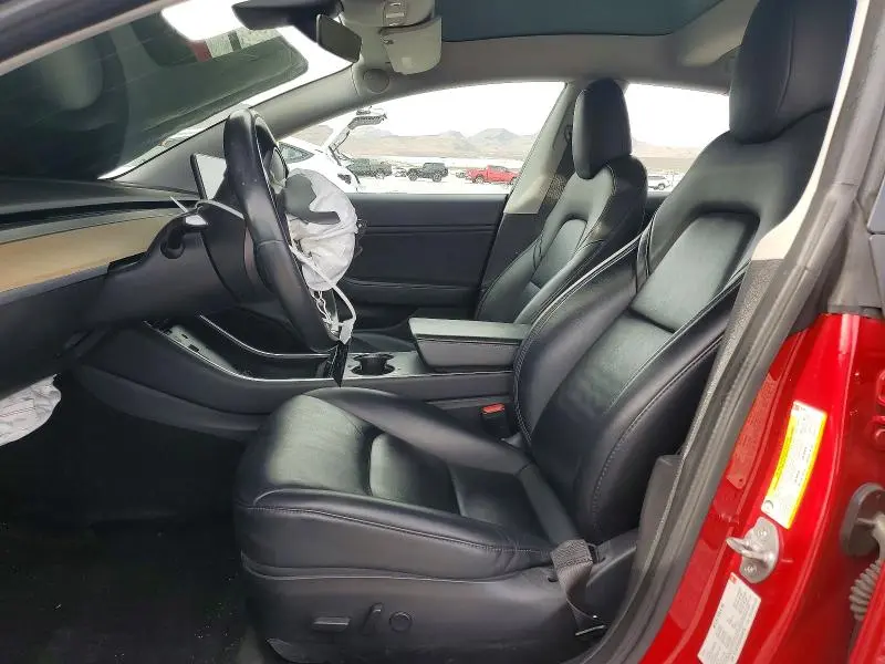 2018 TESLA MODEL 3   