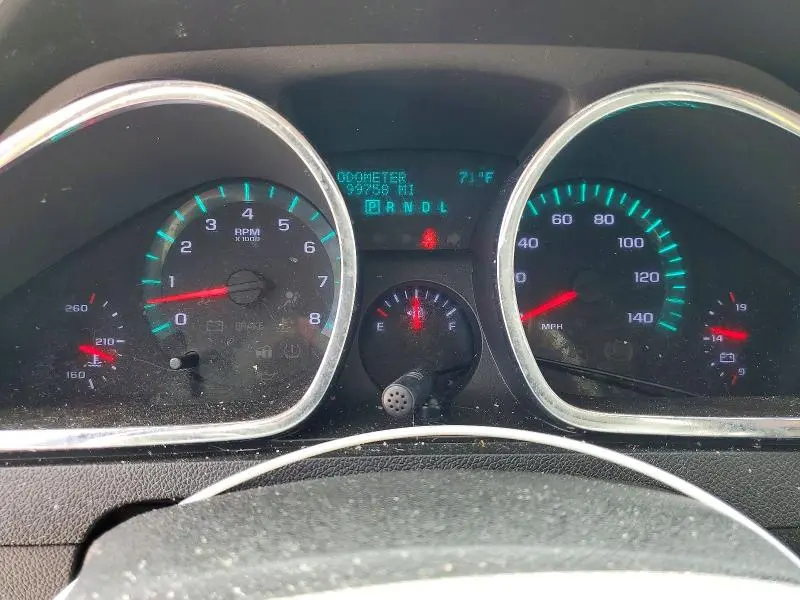 2011 CHEVROLET TRAVERSE LT  