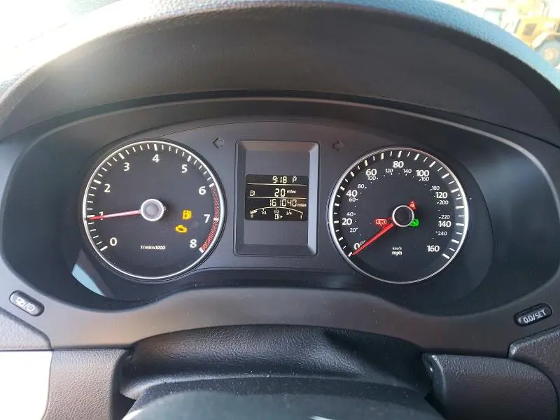 2014 VOLKSWAGEN JETTA SE  
