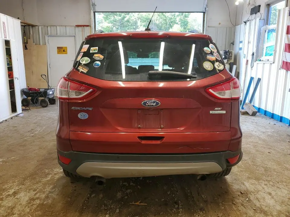 2016 FORD ESCAPE SE  