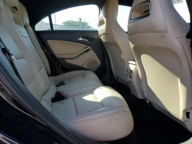 2018 MERCEDES-BENZ CLA 250  