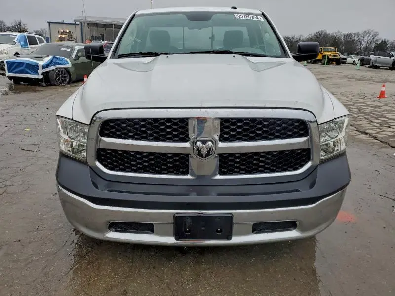 2016 RAM 1500 ST  