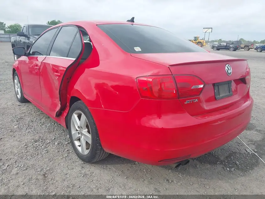 2014 VOLKSWAGEN JETTA 2.0L TDI