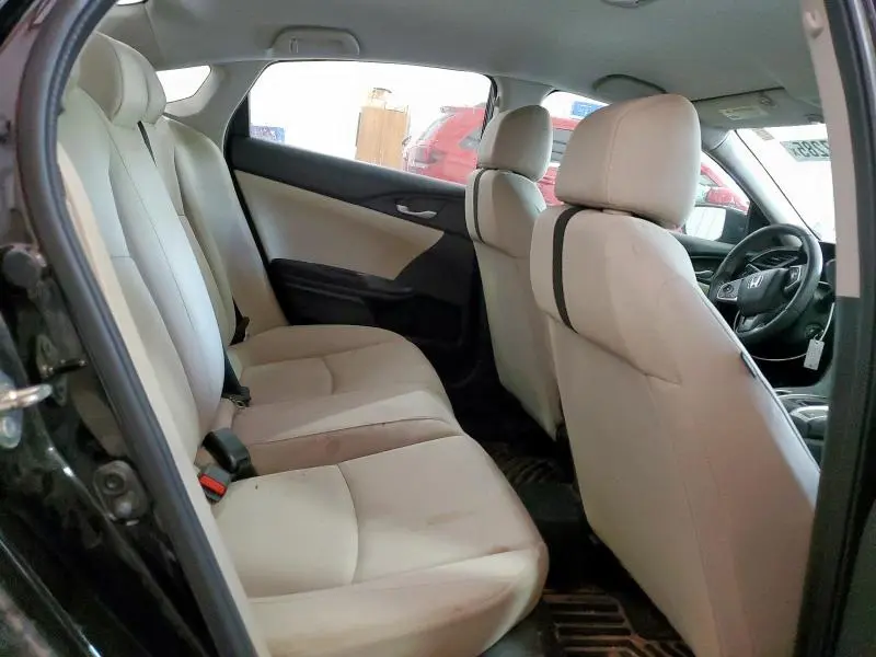 2016 HONDA CIVIC LX  