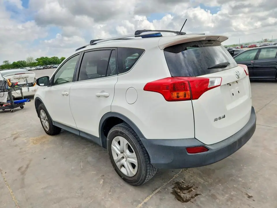 2014 TOYOTA RAV4 LE  
