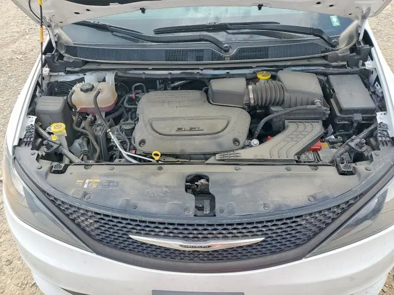 2024 CHRYSLER VOYAGER LX  