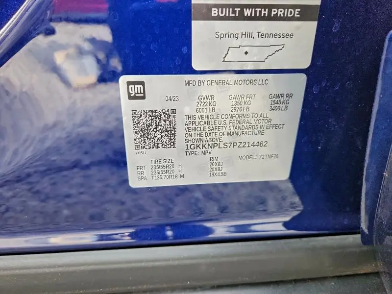 2023 GMC ACADIA DENALI  