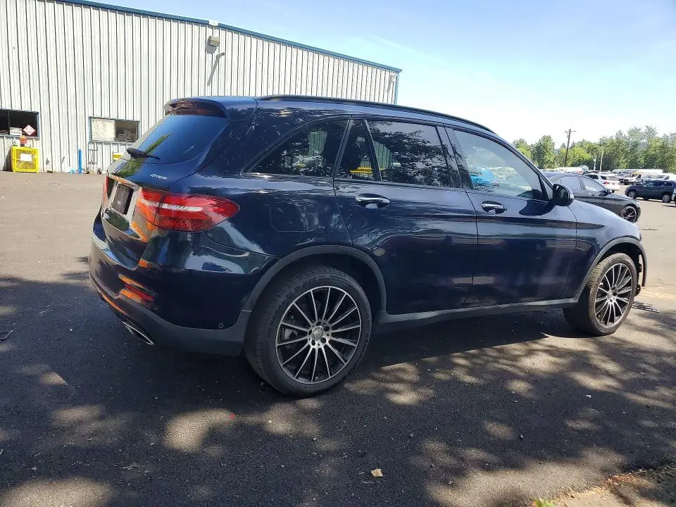 2017 MERCEDES-BENZ GLC 300  