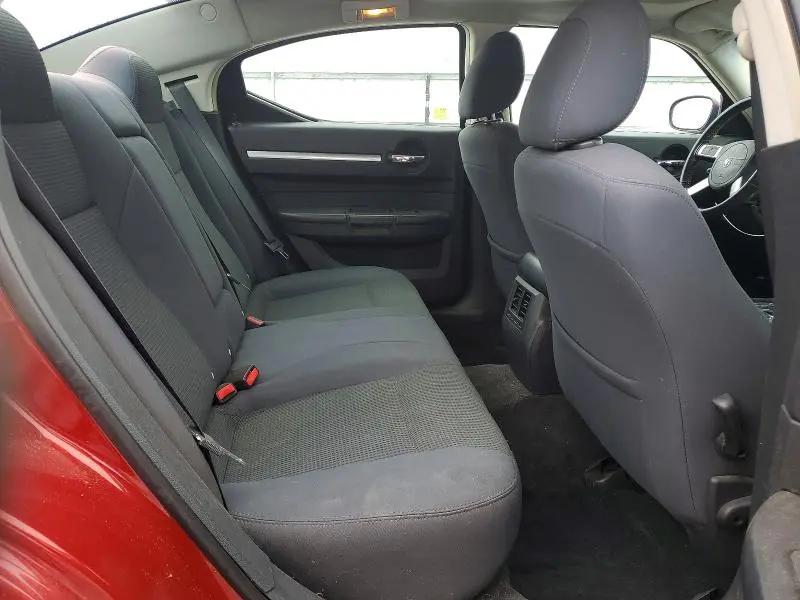 2010 DODGE CHARGER SXT  