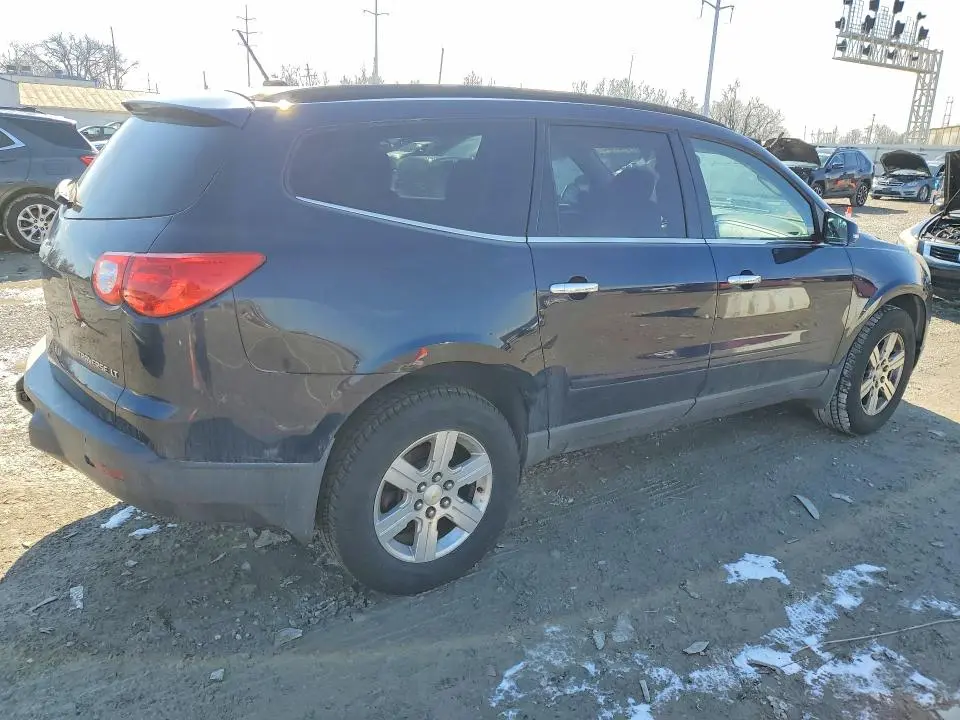 2012 CHEVROLET TRAVERSE LT  