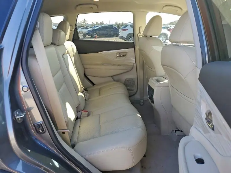 2015 NISSAN MURANO S  