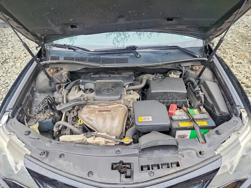 2014 TOYOTA CAMRY SE  