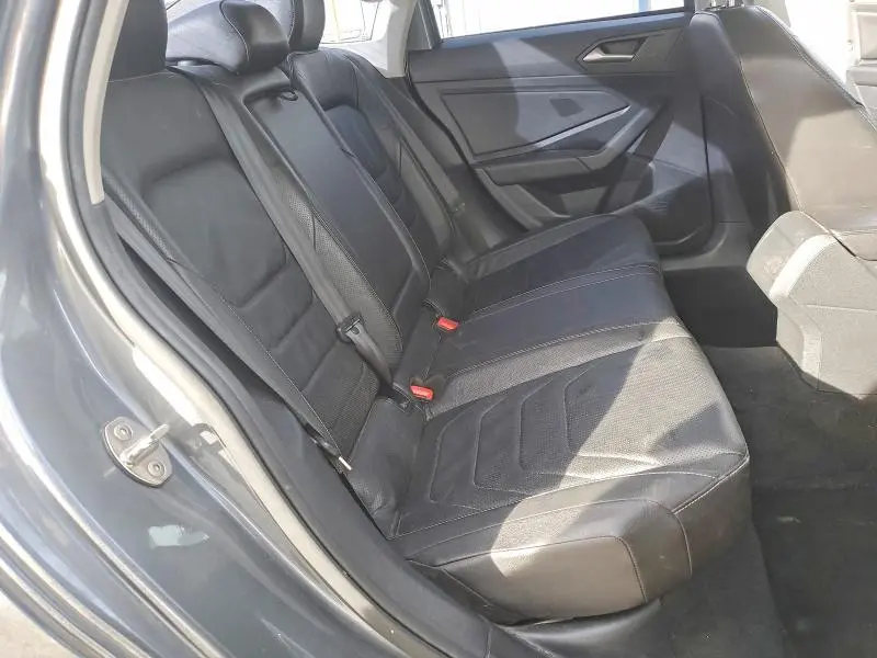 2019 VOLKSWAGEN JETTA SEL PREMIUM  