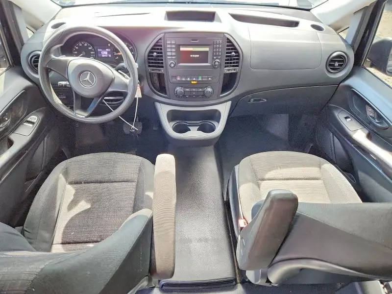2019 MERCEDES-BENZ METRIS   