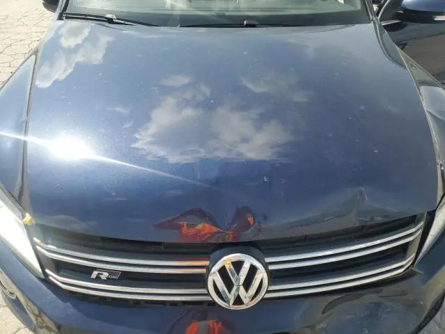 2016 VOLKSWAGEN TIGUAN S  