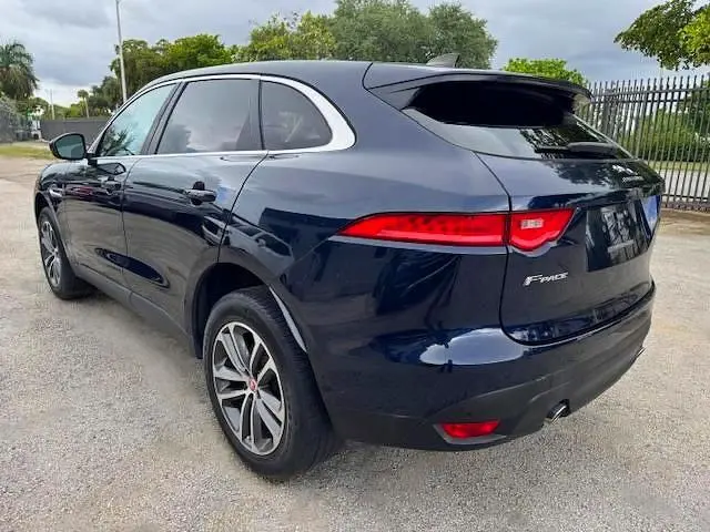 2020 JAGUAR F-PACE PREMIUM  